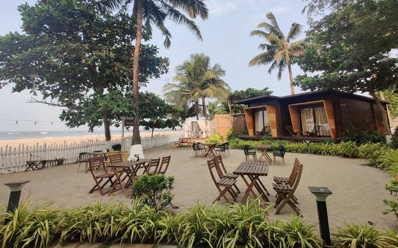 Buena Vida Beach Resort - Boutique Stay in Morjim