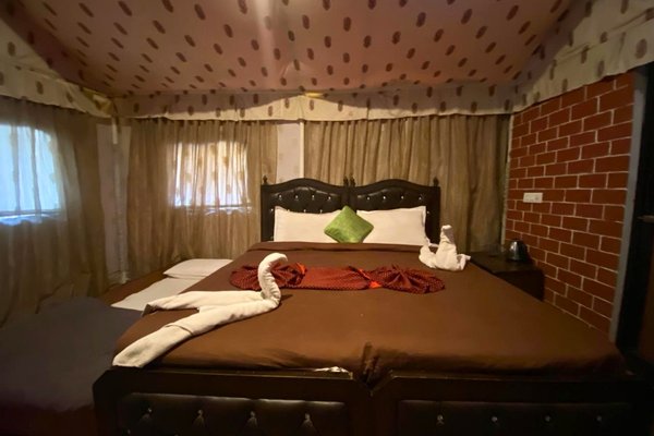 Camping in Rishikesh