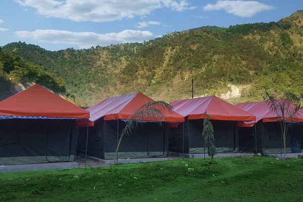 Camping in Rishikesh